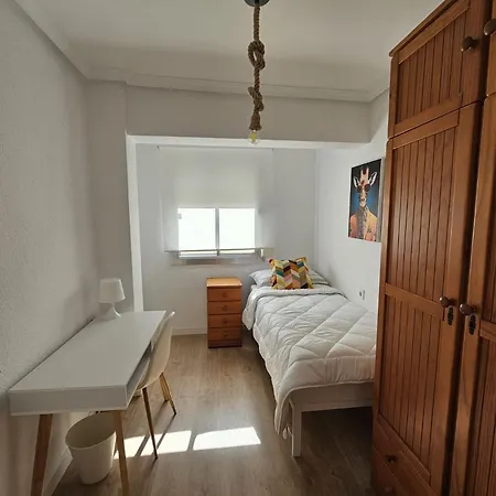 Ct 381 Al - Faro's Playa Zapillo - - For 4 *