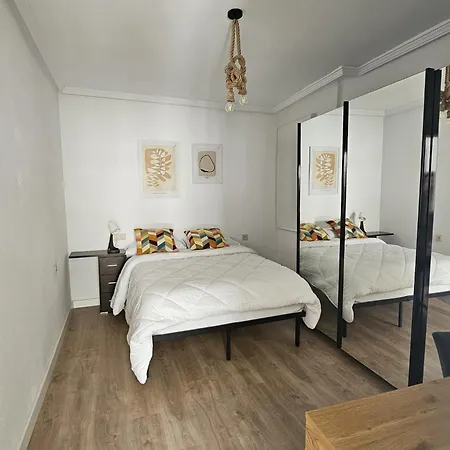 Ct 381 Al - Faro's Playa Zapillo - - For 4 *